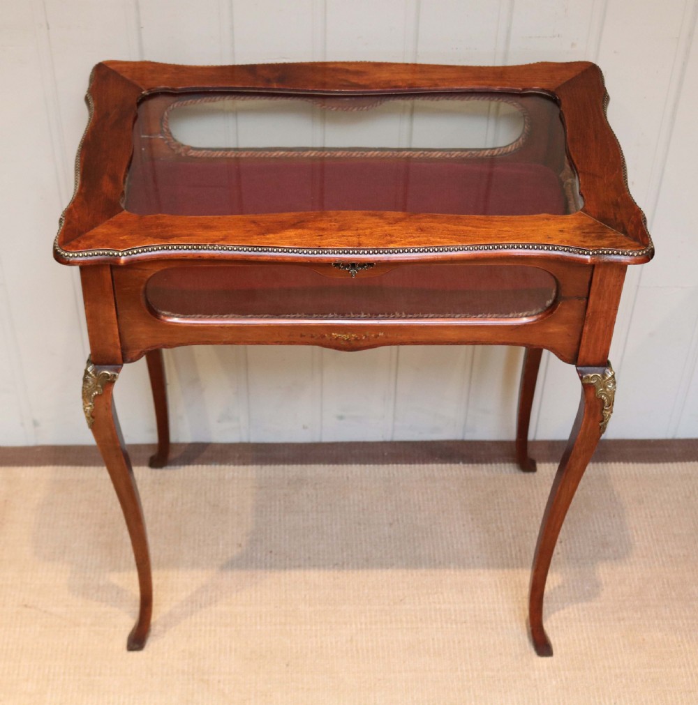 Edwardian Beechwood Bijouterie Table