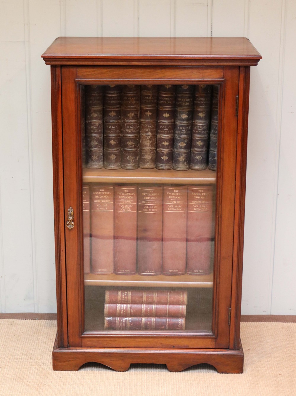 Edwardian Walnut Bookcase  View V