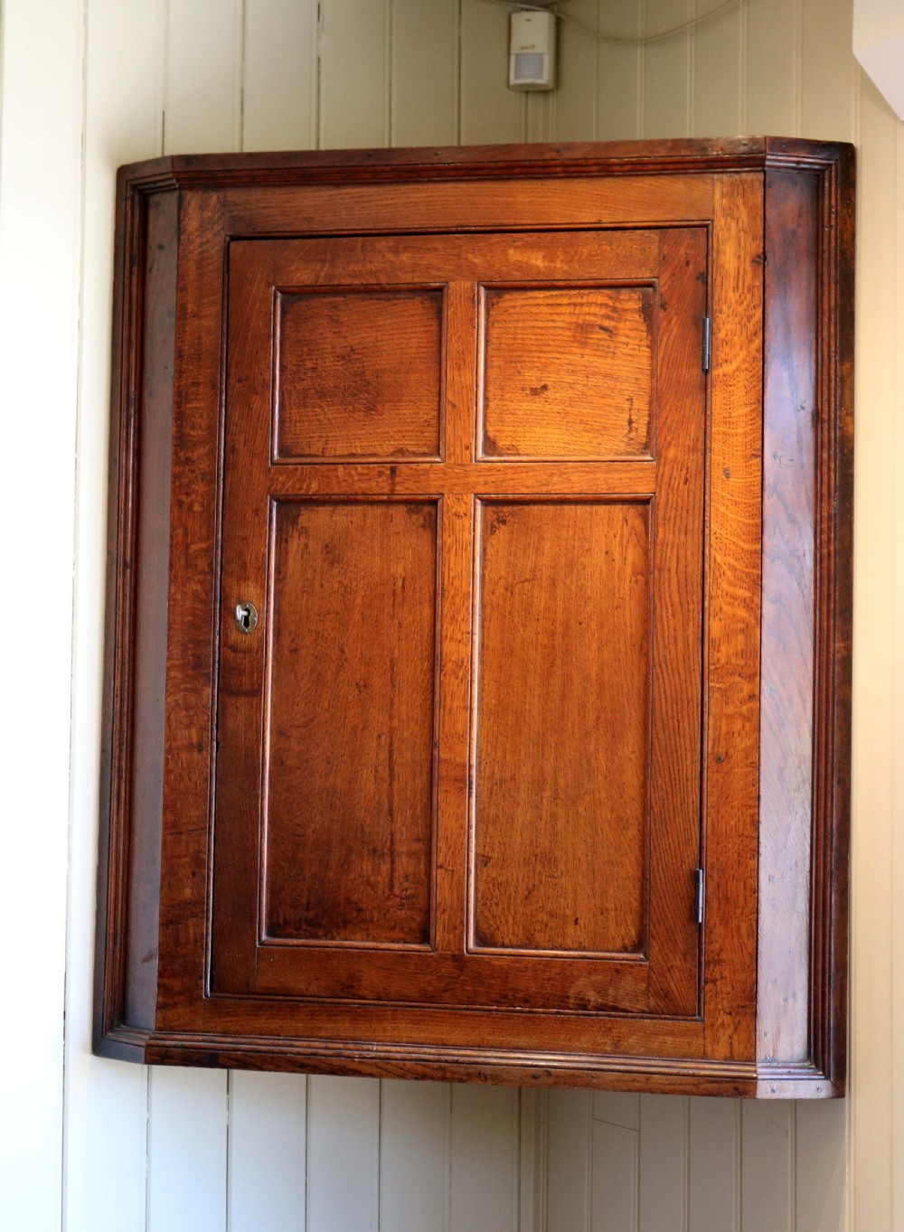 Georgian Oak Corner Cupboard 