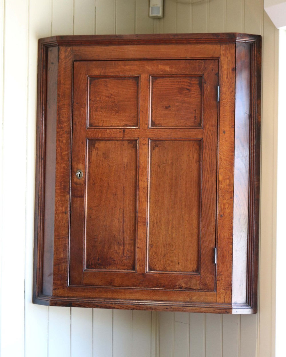 Georgian Oak Corner Cupboard  View VII