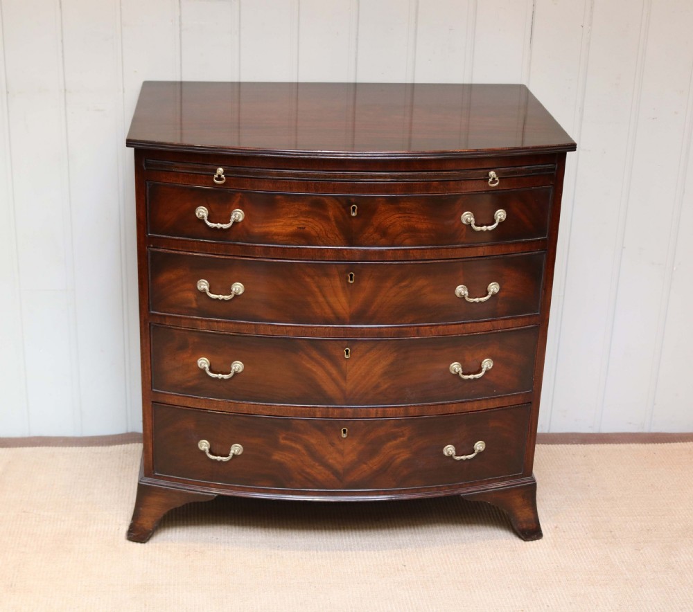 Small Proportioned Edwardian Mahogany Chest Of Drawers  View II