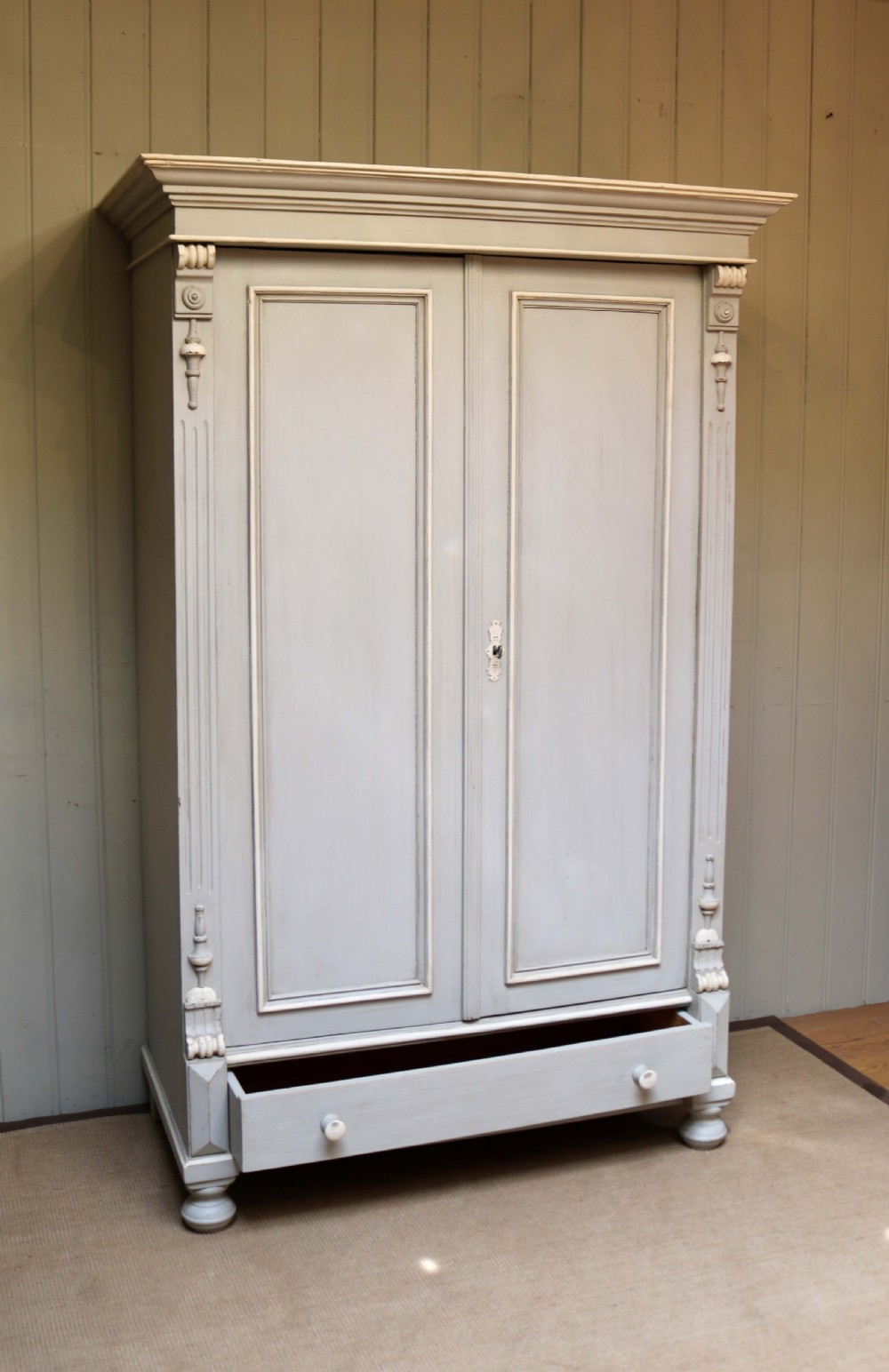 Late 19th Century Continental Painted Wardrobe View VI