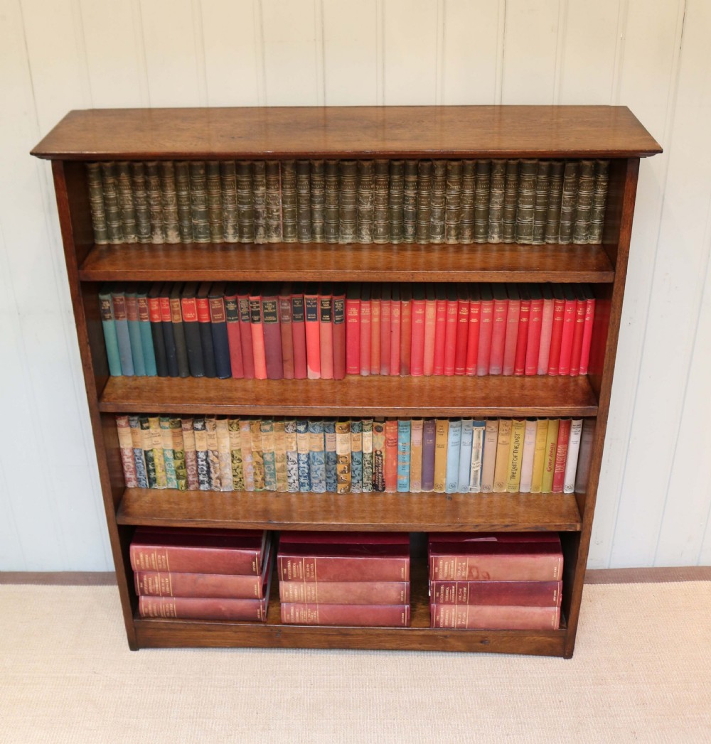 Oak Open Bookcase View VII