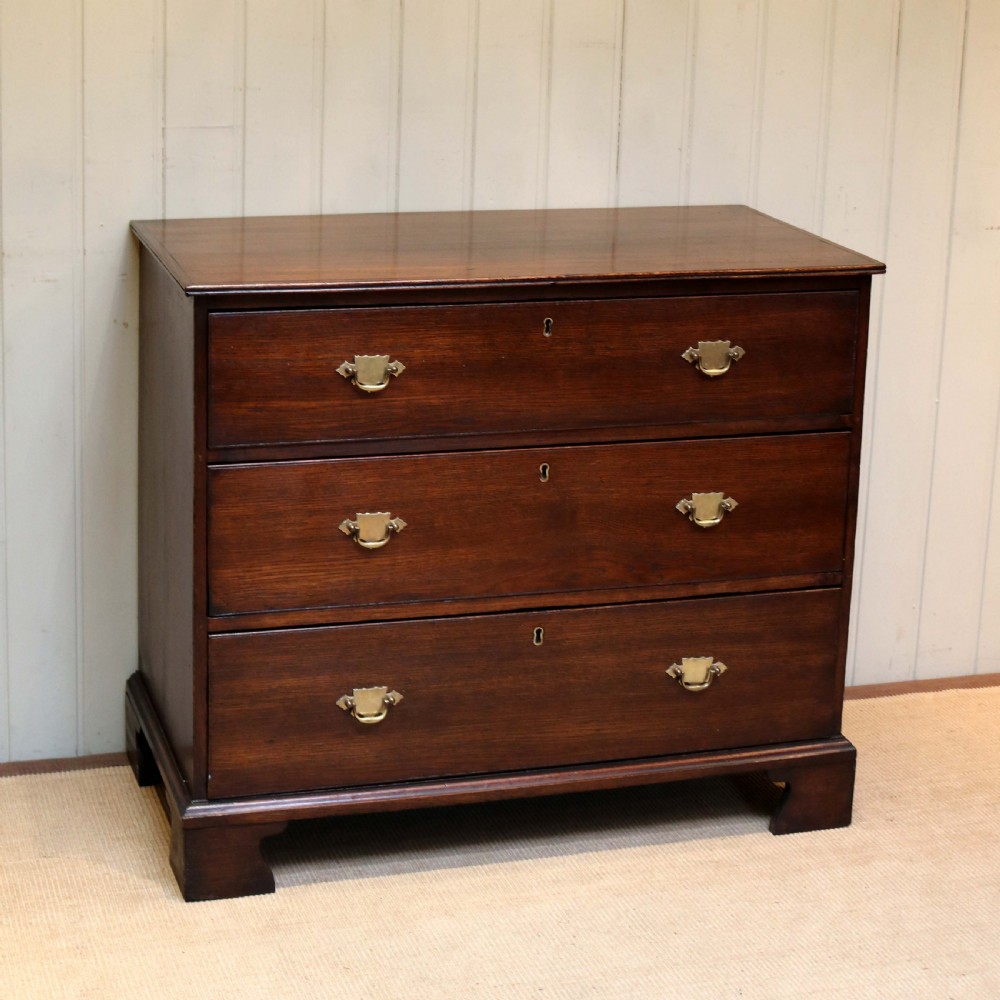 Georgian Oak Chest Of Drawers View V
