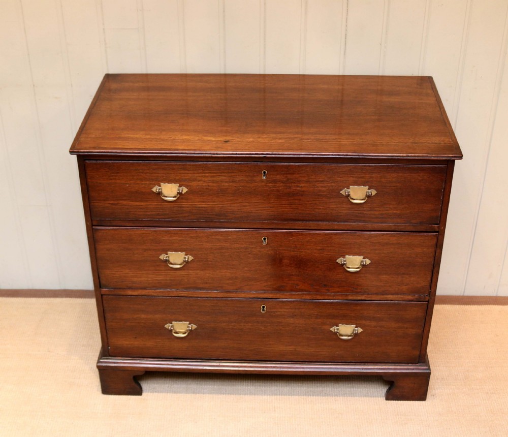 Georgian Oak Chest Of Drawers View VII