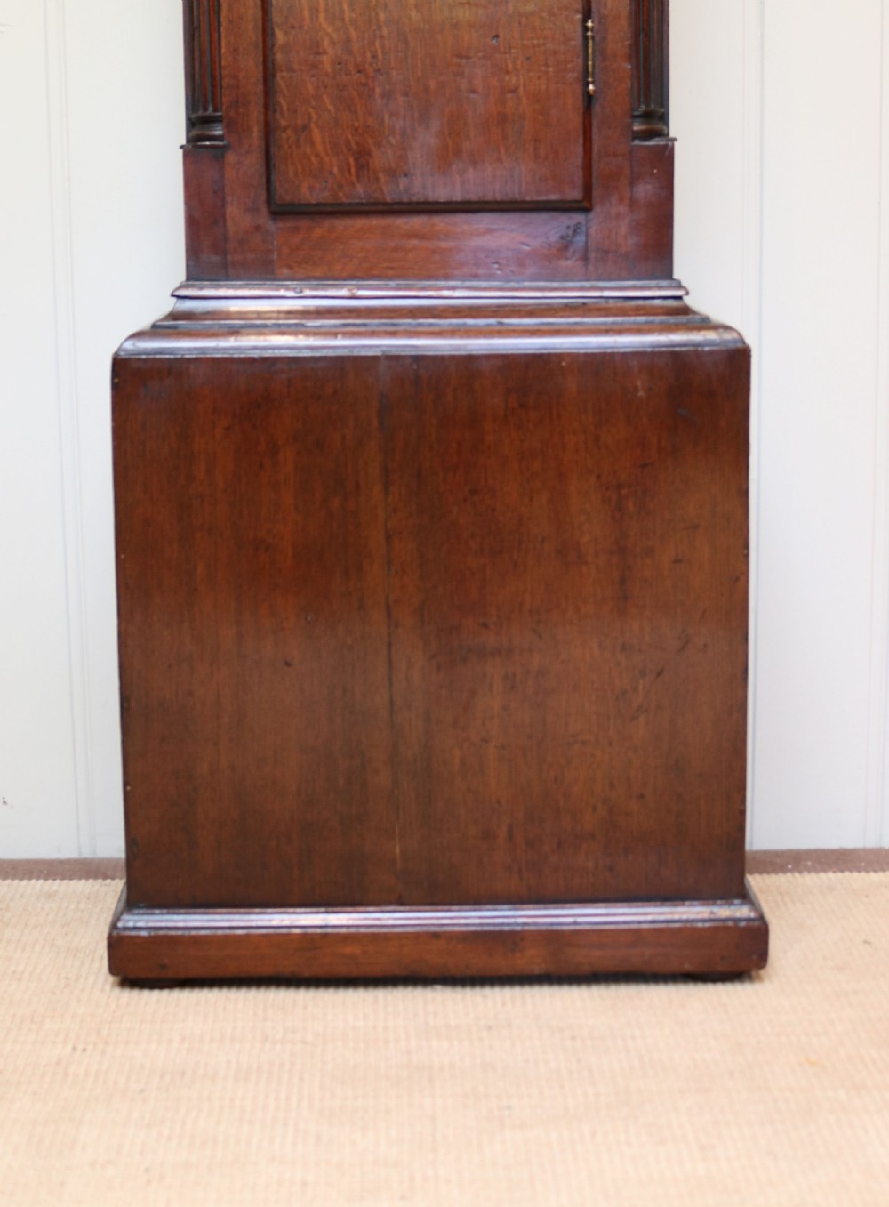 Small Scottish Oak Longcase Clock (Scotland, c. 1800) View IV
