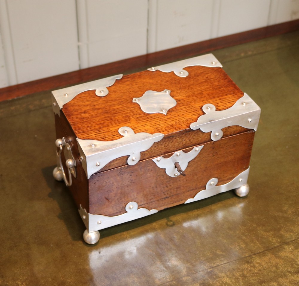 Arts and Crafts Oak Tea Caddy (England, c. 1900) View II