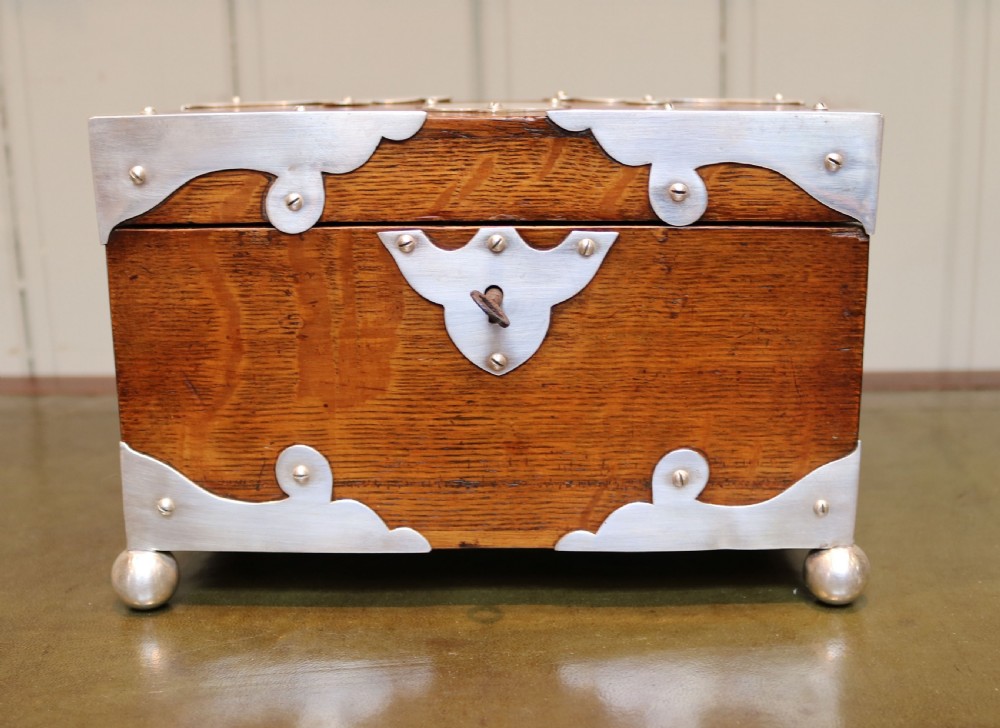 Arts and Crafts Oak Tea Caddy (England, c. 1900) View VIII