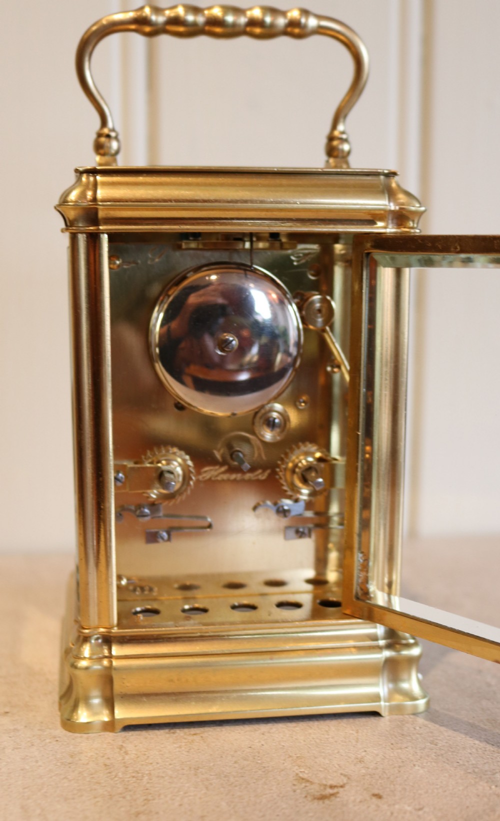 Bell Striking Gorge Case Carriage Clock (France, c. 1880) View VIII