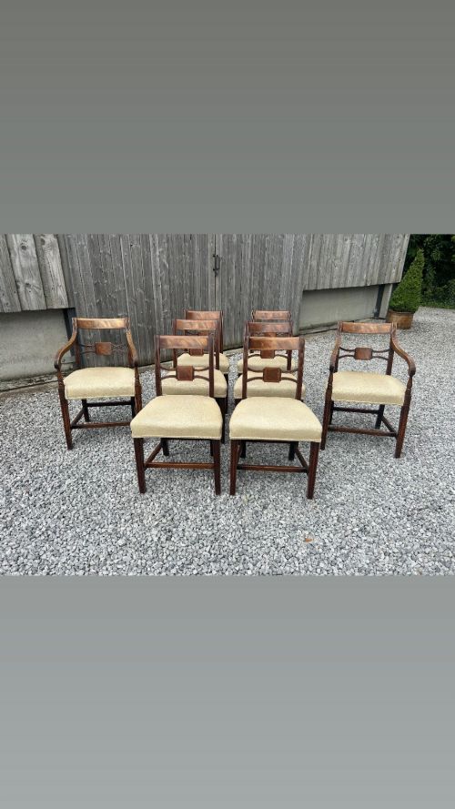 A SUPERB SET OF 8 GEORGIAN CHAIRS - ADDITIONAL PHOTO 1