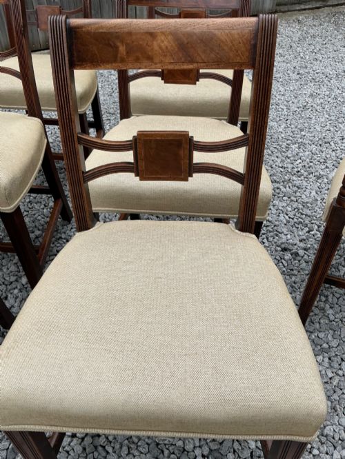 A SUPERB SET OF 8 GEORGIAN CHAIRS - ADDITIONAL PHOTO 10