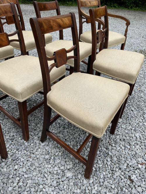 A SUPERB SET OF 8 GEORGIAN CHAIRS - ADDITIONAL PHOTO 12