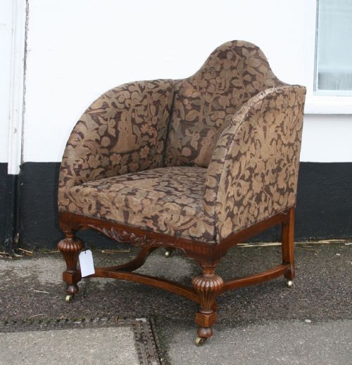 Walnut Quuen Anne Style Armchair
