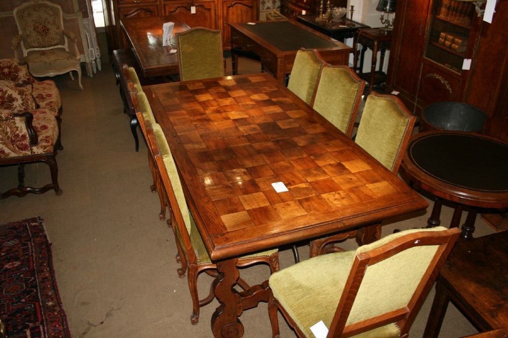 8 seater Spanish dining table  View III