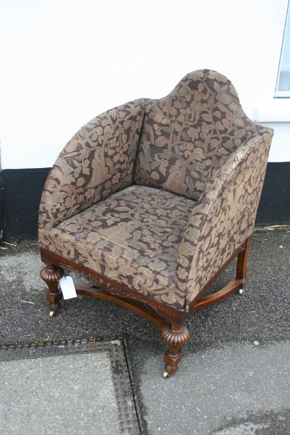 walnut quuen anne style armchair  View II