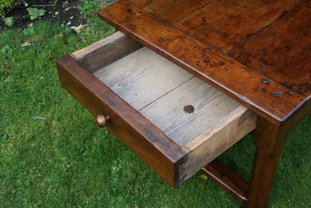 cherry wood coffee table  View V