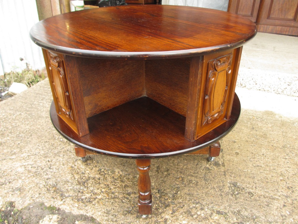 Oak circular coffee table 
