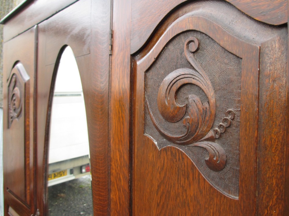 Victorian Oak Art Nouveau oval mirror door Wardrobe View IV