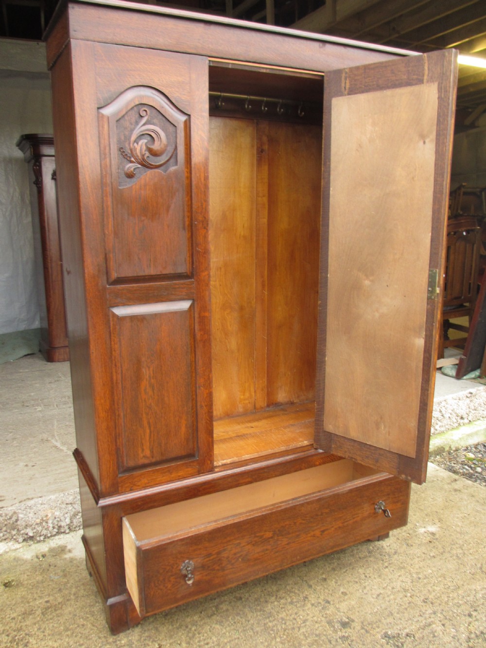Victorian Oak Art Nouveau oval mirror door Wardrobe View X