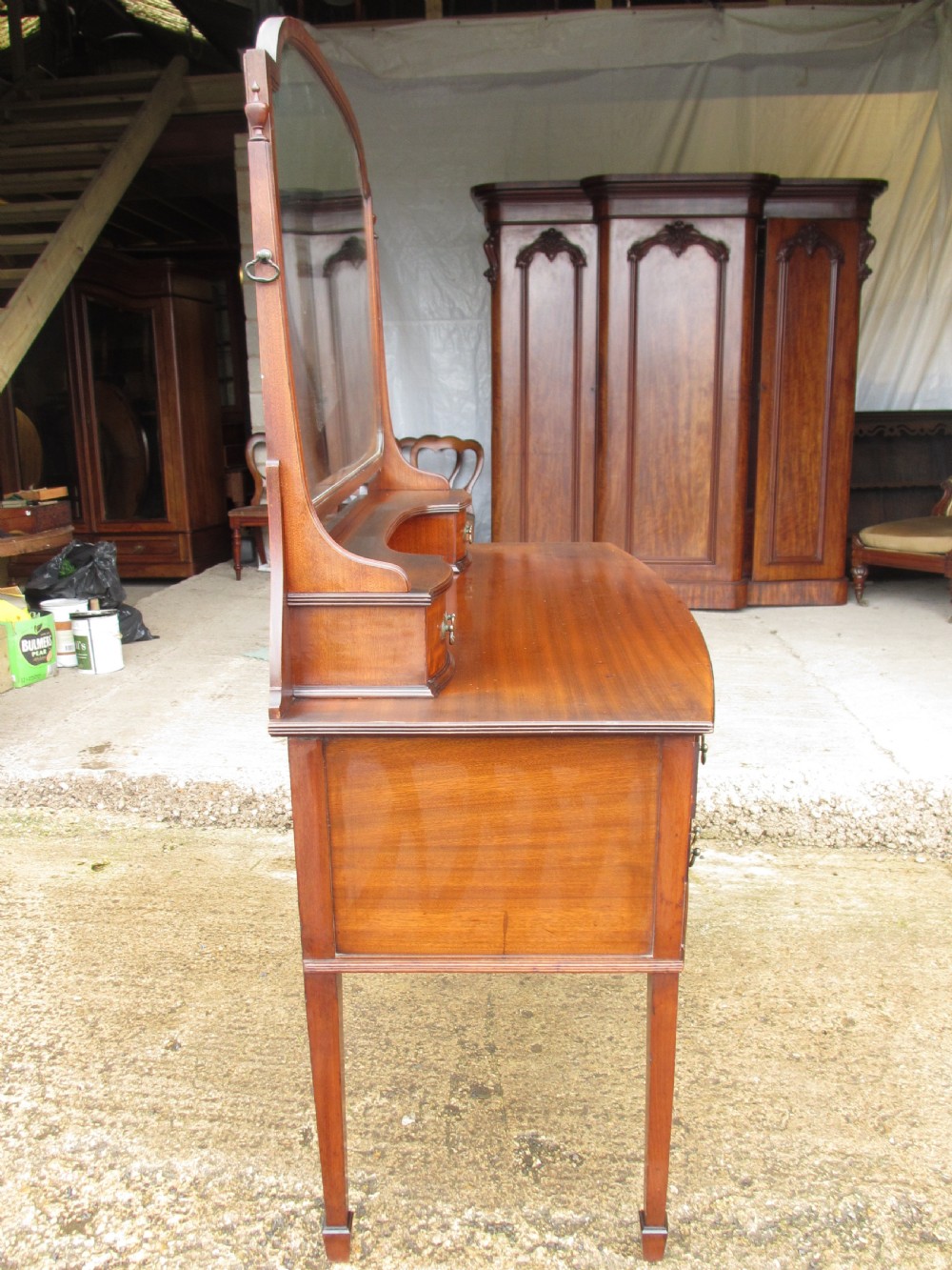 Edwardian mahogany bow front dressing table with large bevel mirror View XIII