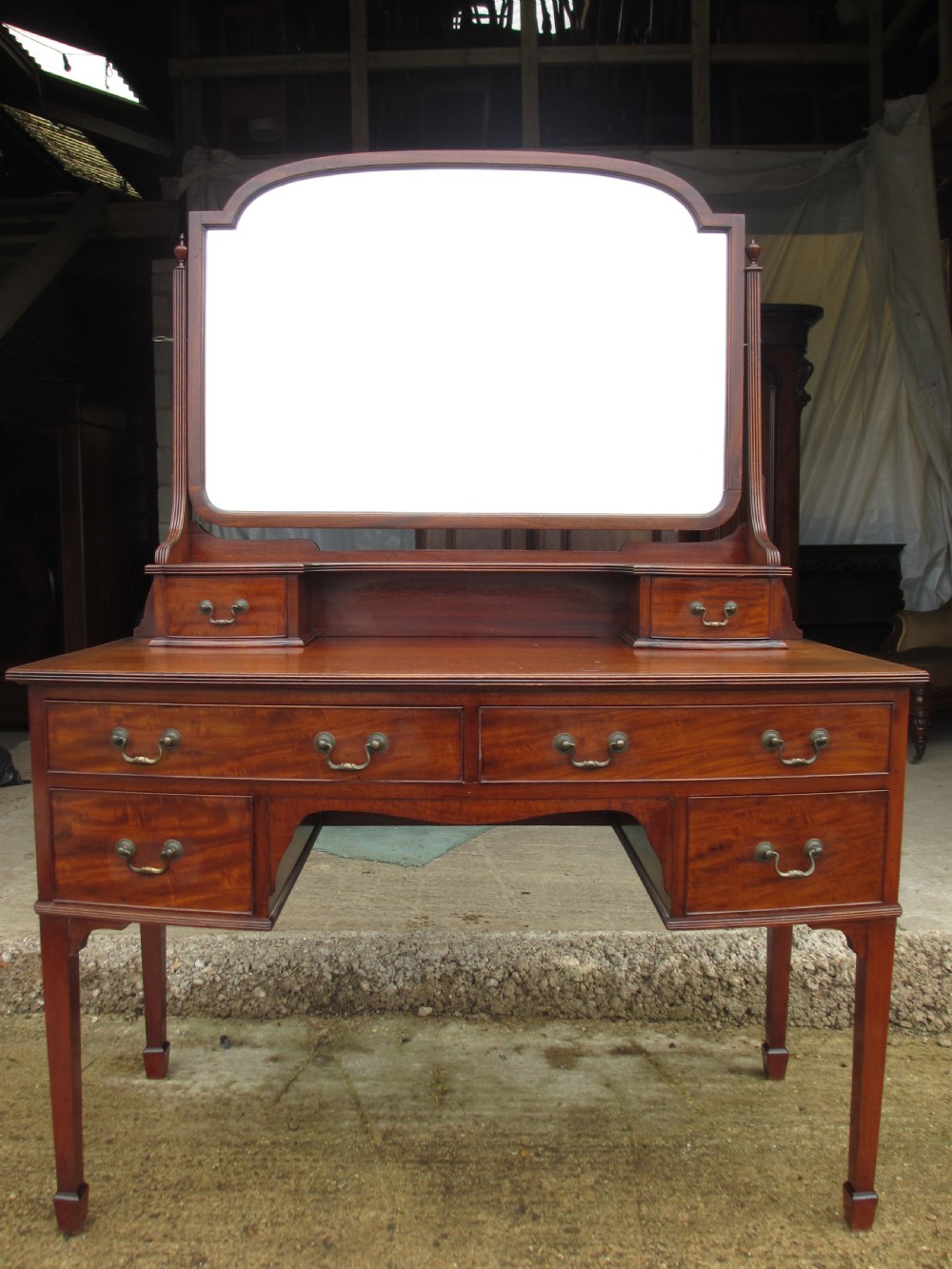 Edwardian mahogany bow front dressing table with large bevel mirror View XIV