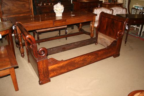 Superb Small Day Bed/sofa