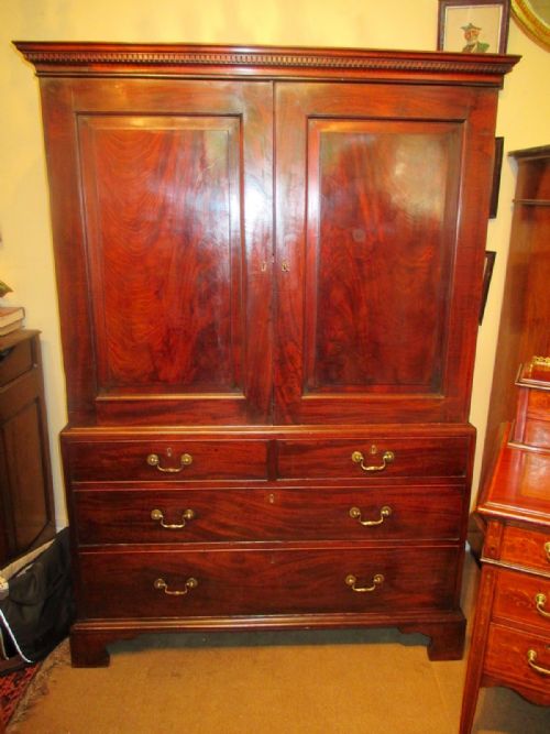Georgian Dwarf Linen Press