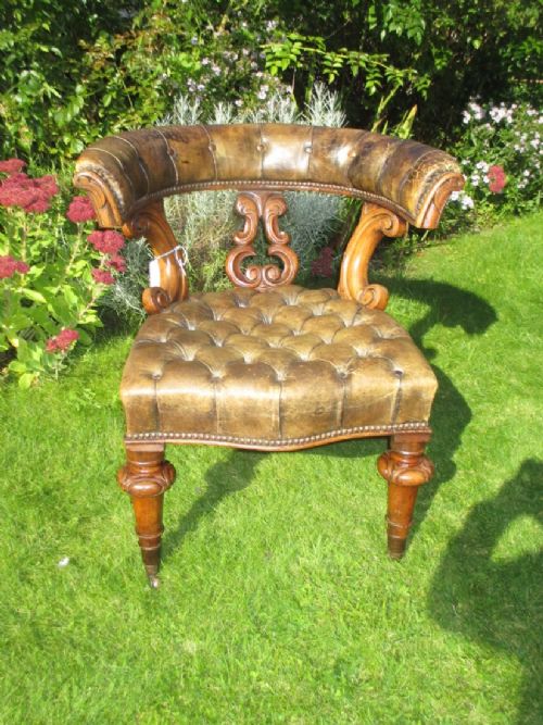 Buttoned Leather Walnut Desk Chair