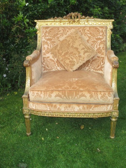 A French Gilt Marquise or Love Seat