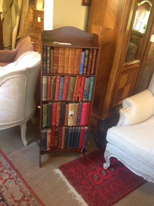 Small Open Bookcase