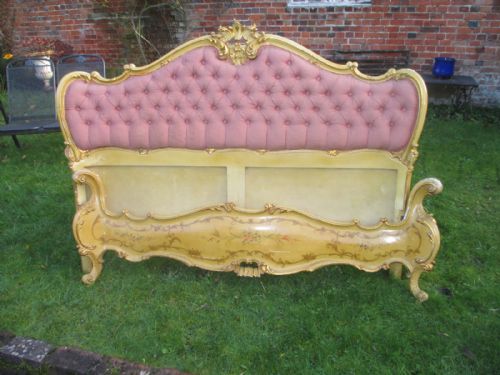 Kingsize Painted Venetian Bed