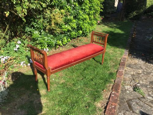 French End of Bed Seat