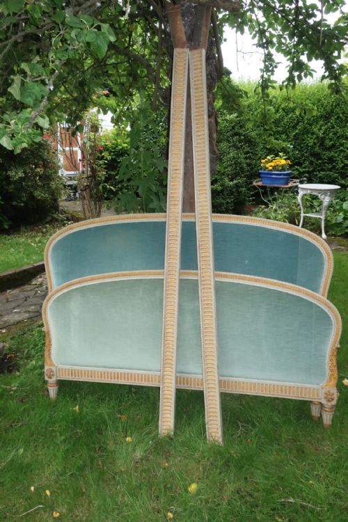 Kingsize Painted Bed