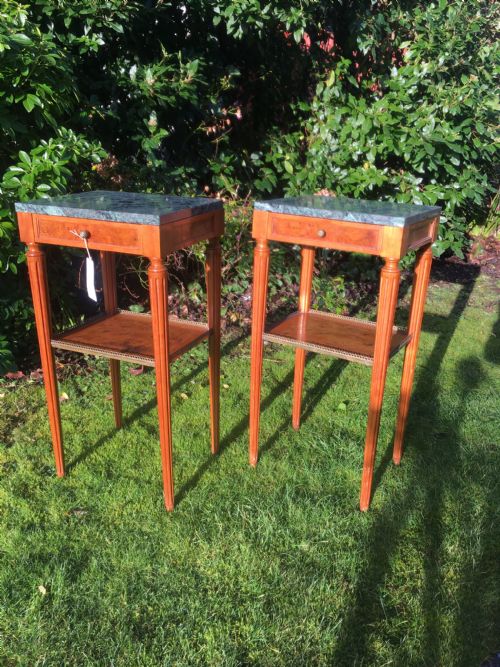 Pr French Stands