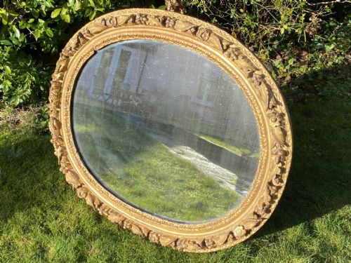 18th Century Carved Giltwood Mirror