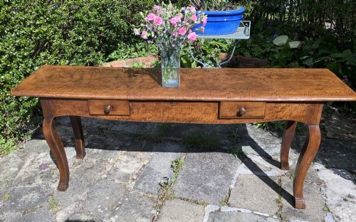 18 Th Century Serving Table in Walnut