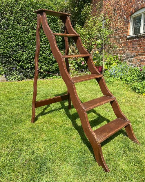 Stepladders or Library Steps