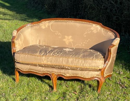 Louis Xv Style Sofa