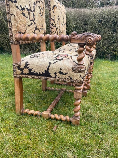 A PAIR OF LOUIS XIII STYLE WALNUT ARMCHAIRS - ADDITIONAL PHOTO 4