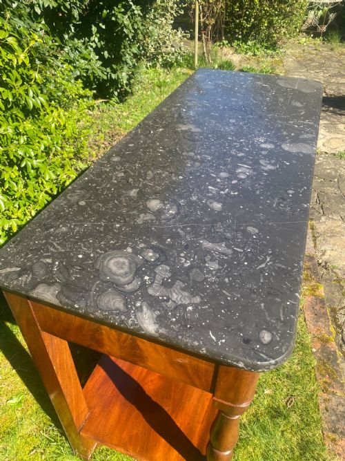 LARGE FLAME MAHOGANY CONSOLE TABLE - ADDITIONAL PHOTO 6