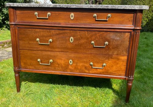Late 18th Century Mahogany Commode