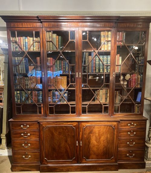 18th Century Breakfront Bookcase in Flame Mahogany