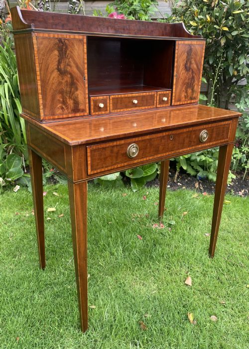 18th Century English Bonheur De Jour