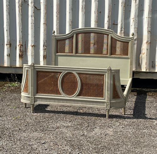 French King Size Bed