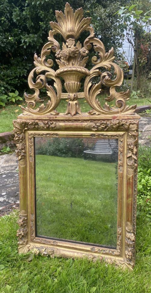 18th Century Carved Giltwood Mirror