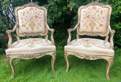 PAIR OF ITALIAN PAINTED AND NEEDLEWORK ARMCHAIRS - ADDITIONAL PHOTO 5
