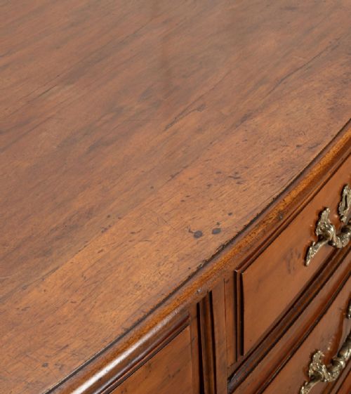 18TH CENTURY FRENCH PROVENAL BOW FRONT COMMODE - ADDITIONAL PHOTO 3