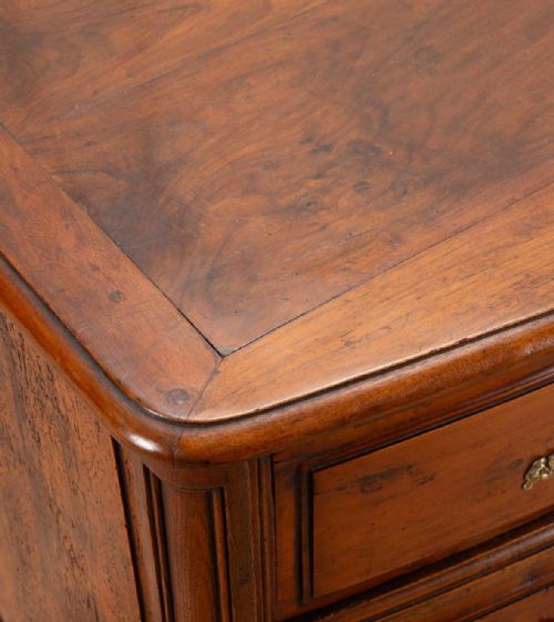 18TH CENTURY FRENCH PROVENAL BOW FRONT COMMODE - ADDITIONAL PHOTO 7