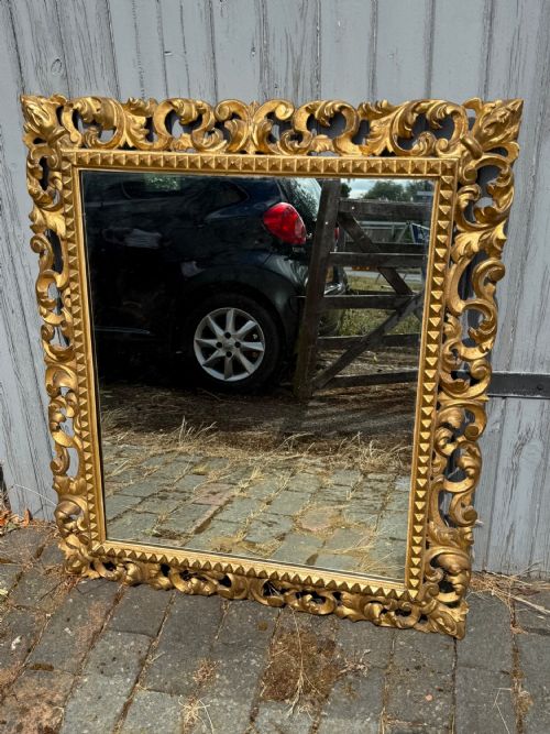 CARVED GILTWOOD FLORENTINE STYLE MIRROR - ADDITIONAL PHOTO 6