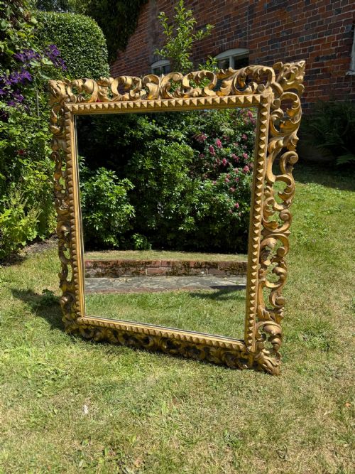 CARVED GILTWOOD FLORENTINE STYLE MIRROR - ADDITIONAL PHOTO 3